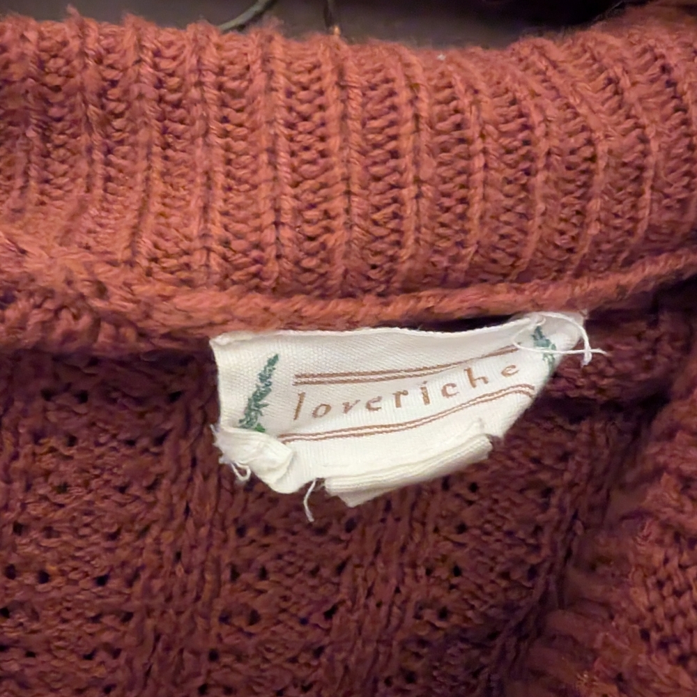 Sweater - Picture 2 of 3